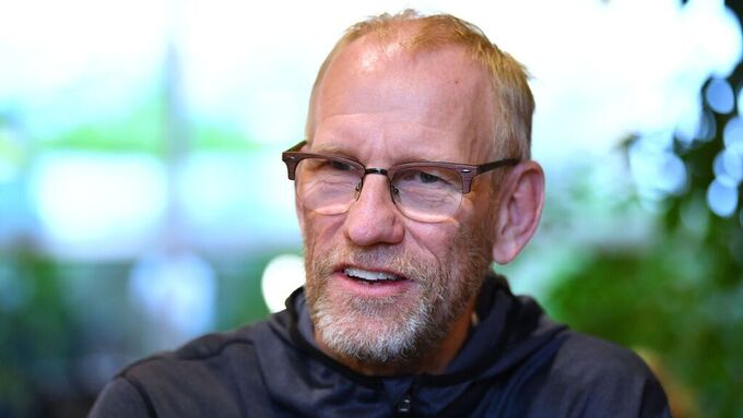 erwt Pelmel President Mats Olsson får ikke sitte på Sveriges benk – VG Nå: Sportsdøgnet