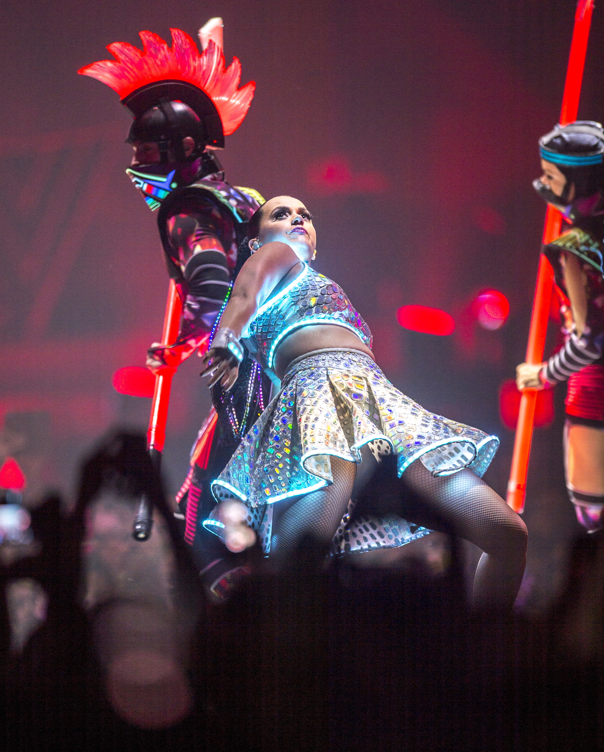 Konsert: Katy Perry – «Prismatic World Tour» – VG