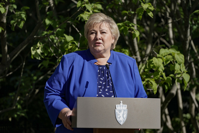 Statsminister Erna Solberg kommenterer resultatet etter stortingsvalget i regjeringens representasjonsanlegg.
Foto: Stian Lysberg Solum / NTB