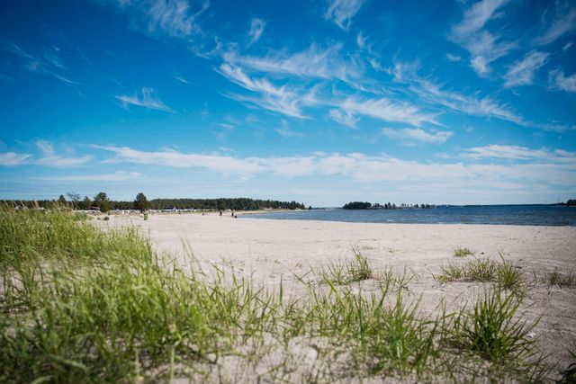 Pite havsbad, en av stränderna längs norra Östersjön där temperaturen har varit hög i flera veckor.