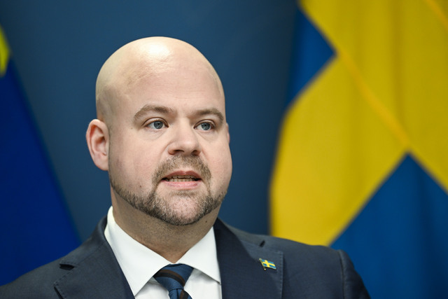 Landsbygdsminister Peter Kullgren. 