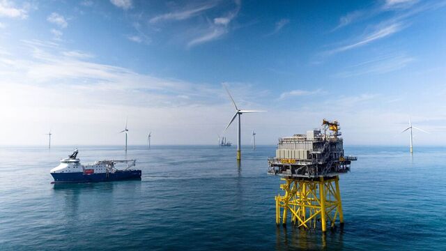 Equinors Dudgeon Offshore Wind Farm vindmølleanlegg utenfor England.
Illustrasjonsfoto: Jan Arne Vold / Equinor / NTB