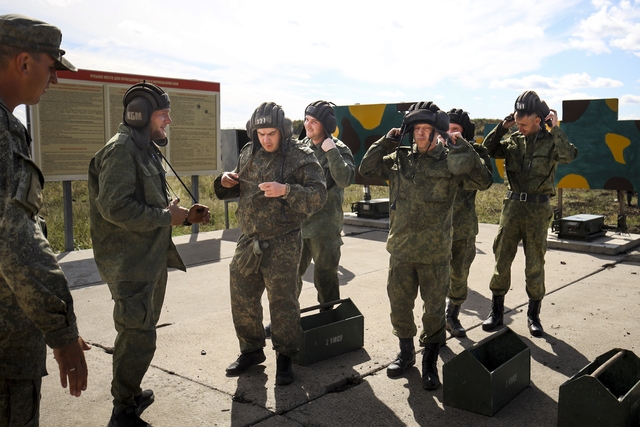 Flera nya rekryter från militärträning i Krasnodar i Ryssland