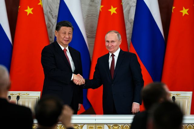 Kinas president Xi Jinping och Rysslands Vladimir Putin.