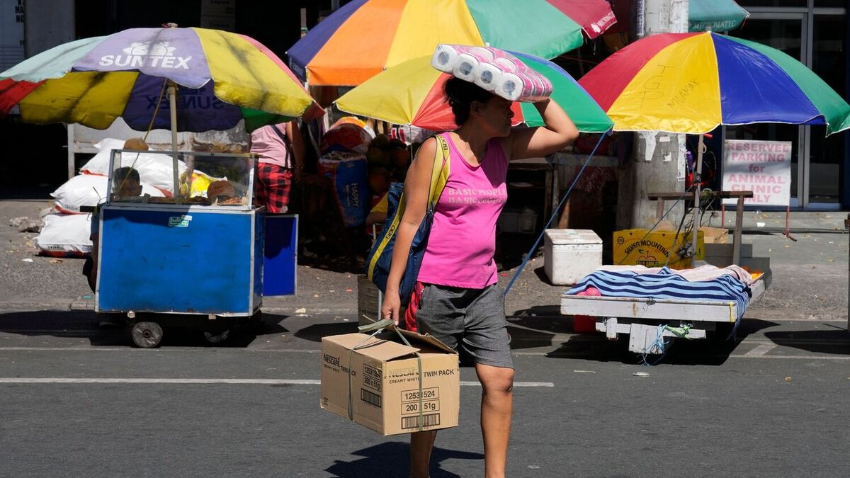 I byen Quezon på Filippinene har El Nino ført til høye temperaturer. Bildet er tatt i starten av april.