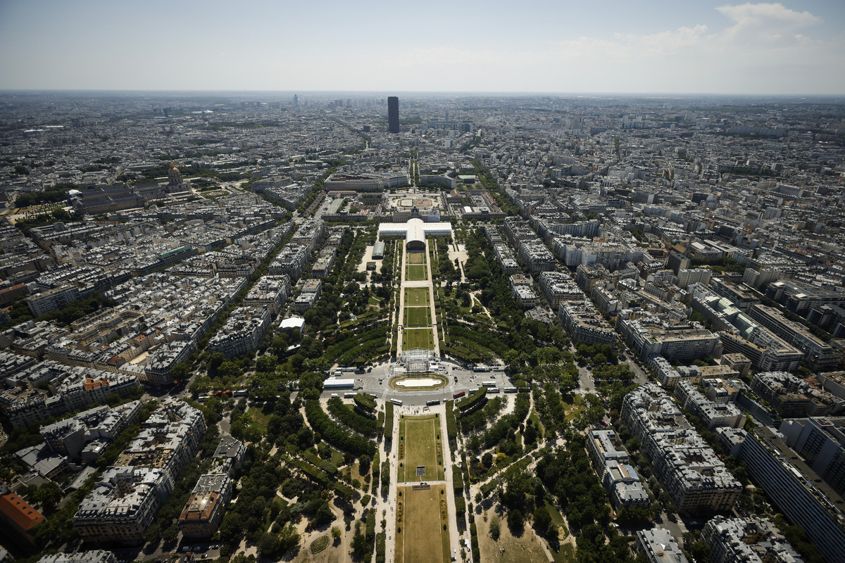 Paris ska fyllas med träd om borgmästaren Anne Hidalgos får bestämma.