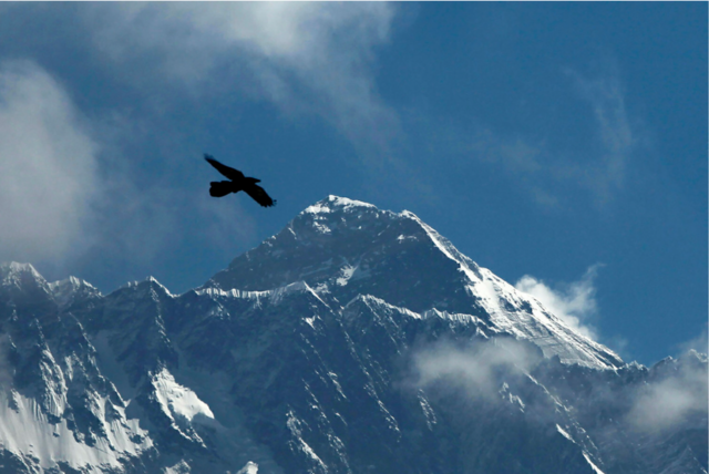 Mount Everest i Himalaya.