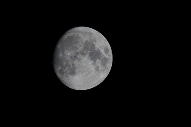 Tre nya minimånar är hittade. Månen på bilden har inget med texten att göra. Arkivbild.