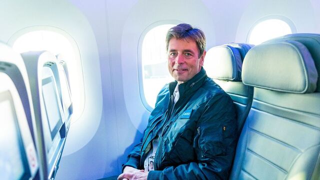 Konsernsjef Bjørn Tore Larsen i det nyopprettede flyselskapet Norse Atlantic Airways fikk i desember i fjor levert det første av i alt 15 Boeing 787–9 Dreamliner. Foto: Håkon Mosvold Larsen / NTB