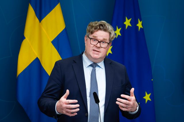Gunnar Strömmer (M), justitieminister, håller en pressträff om det försämrade säkerhetsläget.