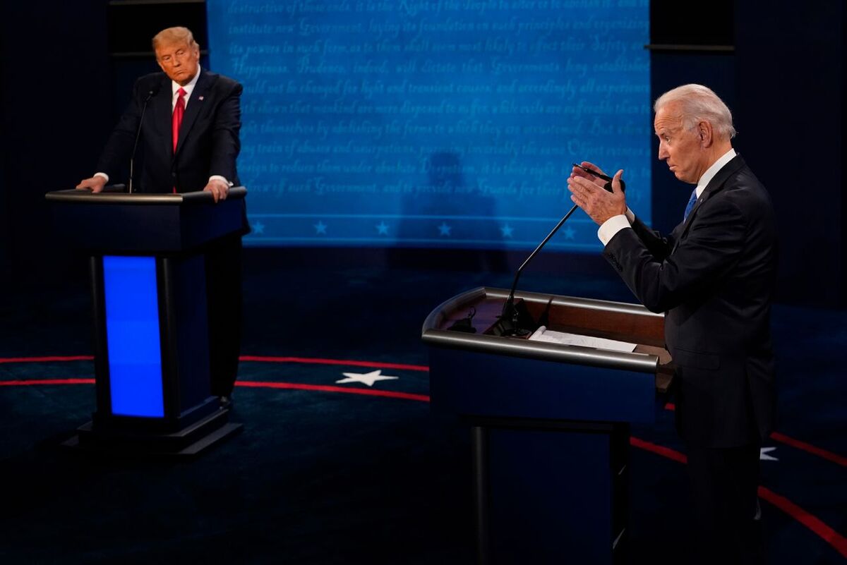 Donald Trump og Joe Biden, her avbildet under en debatt i 2020, er klare for å møte hverandre i en ny debatt. Når det vil skje, er derimot uklart.