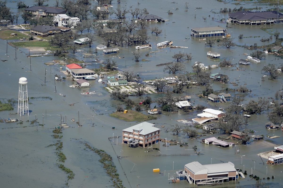 Översvämningar nära Lake Charles i Louisiana efter orkanen Laura 2020.