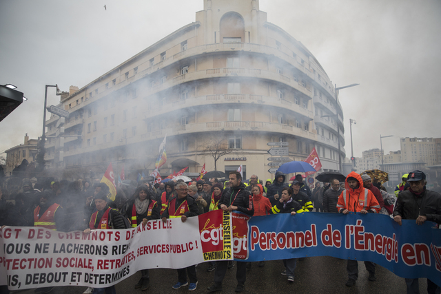 Det har varit stora protester tidigare mot pensionsreformen. Bilden är från Marseille 2020. 
