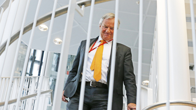<p><b>MØTTE PRESSEN:</b> Norwegian-sjef Bjørn Kjos på Norwegians midlertidige kontorer på Fornebu i Oslo. Hovedkvarteret er under oppussing.</p>