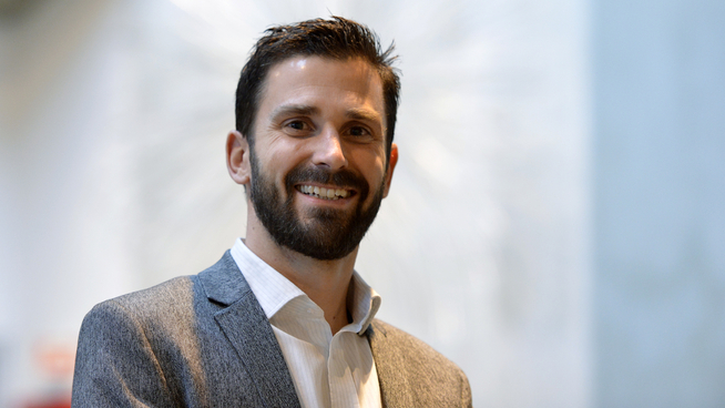 <p><b>FORNØYD LETESJEF:</b> Daniel Tuppen, letesjef for Barentshavet og Nordområdene i Statoil, gleder seg over at det nå er funnet mer olje like ved det kommende Johan Castberg-feltet i Barentshavet.</p>