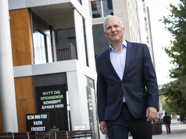 <p><b>BILLIGERE FORSIKRING</b>: Kommunikasjonssjef i Codan Forsikring, Georg Richvoldsen, tror at de nå selger gjenstander de vanligvis kastet, vil bety billigere forsikring for kundene deres.</p>