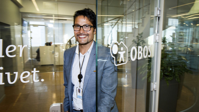 <p><b>VIL IKKE KUTTE PRISENE:</b> Obos-konsernsjef Daniel Kjørberg Siraj er ikke med på at nyboliger er blitt for dyre. Både han og Selvaag Bolig-sjef Baard Schumann viser til at «påslaget» på ny kontra brukt bolig fortsatt er lite. </p>