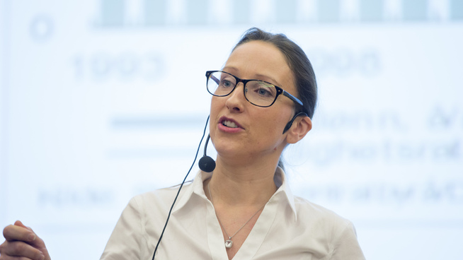 Sjeføkonom Kjersti Haugland tror inflasjonen ender på 1,0 prosent, og ser ingen tegn til at Norges Bank ikke hever renten i september.