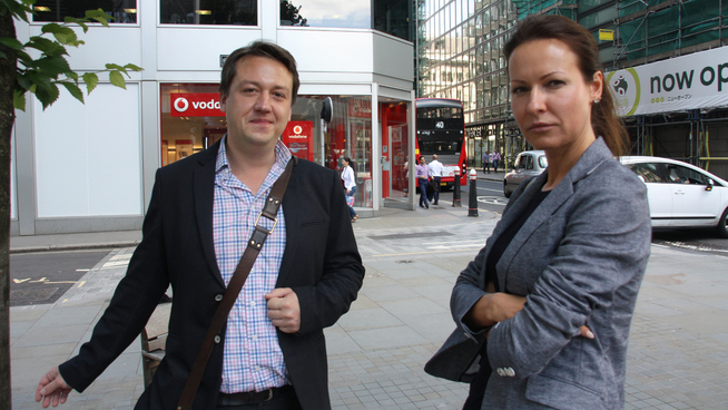 <p><b>AVVENTENDE:</b> Den neste tiden vil være preget av uro i markedet. Vi må roe oss ned og finne ut hvordan dette skal håndteres, sier Dmitry Ivanoff og Elina Yakunicheva, eiendomsutviklere i City.</p>