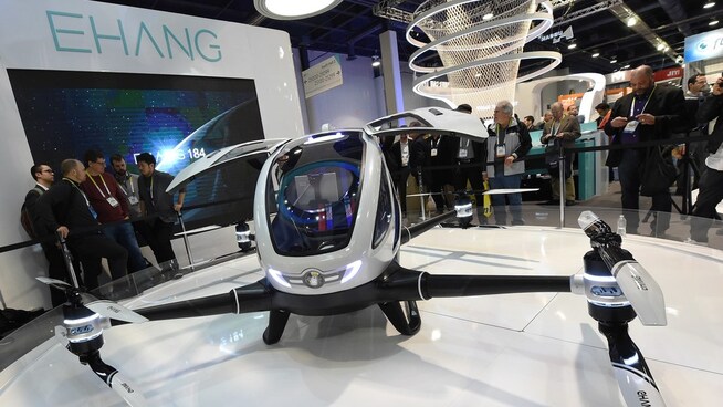 <p><b>DRONE</b>: 184 vil foreløpig ikke være noe reisealternativ for dem som veier mer enn hundre kilo, da dette er dronens maksimale last.</p>