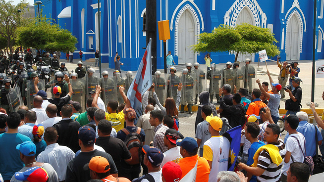 <p><b>URO:</b> Misnøyen er betraktelig i Venezuela, der stadig flere faller i fattigdom.</p>
