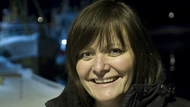 <p>SPENT: Hos fiskemottaket Brødrene Karlsen på Senja er de spent på hvordan prisene for torsk blir de kommende månedene. </p>