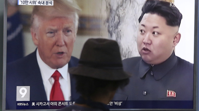 <p><b>I FOKUS:</b> Harde uttalelser mellom USAs president Donald Trump og den nordkoreanske lederen Kim Jong-un skaper uro.</p>