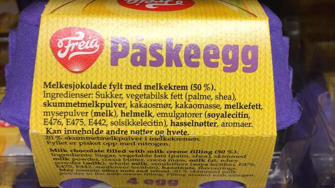 <p><b>HØYT OPPE PÅ INGREDIENSLISTEN:</b> Årets kartonger viser at Mondelez tviholder på palmeolje som nødvendig ingrediens. </p>