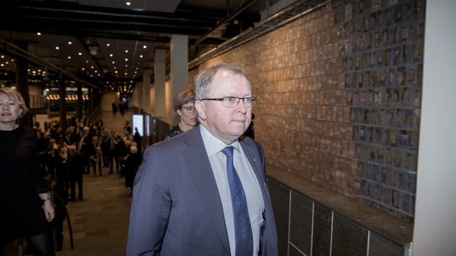 <p><b>IKKE OVER:</b> Oljebremsen har rammet mange selskaper hardt, og tusenvis av jobber forsvinner på Vestlandet. Nedturen er ikke over i 2017, sier Statoils konserndirektør Eldar Sætre på NHOs årskonferanse.</p>