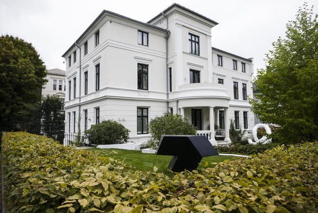 <p><b>MER ENN ET MALINGSSTRØK:</b> Odd Reitans 1.000 kvadratmeter store patrisiervilla i Eilert Sunds gate i Oslo er kanskje mer kjent for 100 millioners-oppussingen enn kjøpsprisen på 39,5 mill (som like fullt var Oslos dyreste bolig i sin tid).<b><br/></b></p>