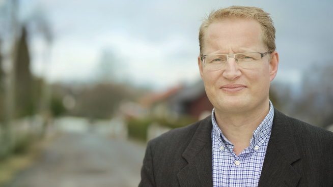<p><b>– PRISRADAR VIKTIGST:</b> Forbrukerrådgiver Carsten Pihl i Norges Eiendomsmeglerforbund (NEF) er klar på at budtaktikk ikke må erstatte grundig forarbeid om boligen og markedet du skal kjøpe i.</p>