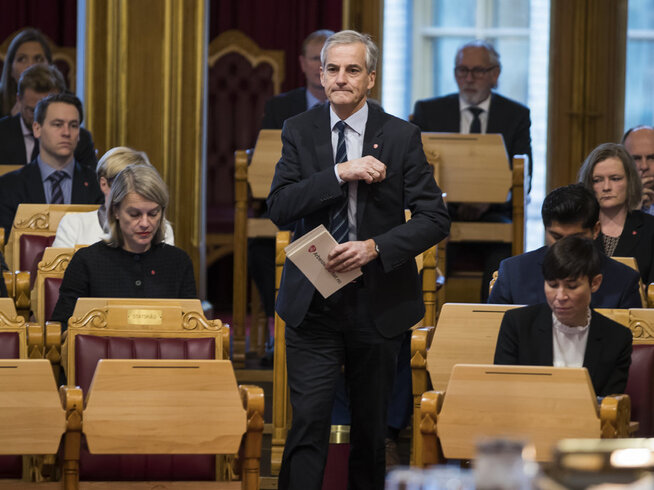 <p><b>SKUFFET</b>: Ap-leder Jonas Gahr Støre mener det foreslåtte statsbudsjettet for 2018 ikke tar tak i de viktigste sakene. </p>