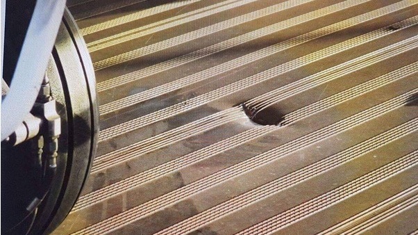 <p><b>FAILURES:</b> the Damage på helicopter deck was clear after the incident in romjulen.</p>