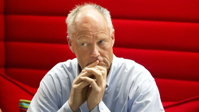 <p><b>TROR BJERKE TREKKER SEG:</b> BI-professor og korrupsjonsforsker Petter Gottschalk. Bildet er fra en annen sammenheng.</p>