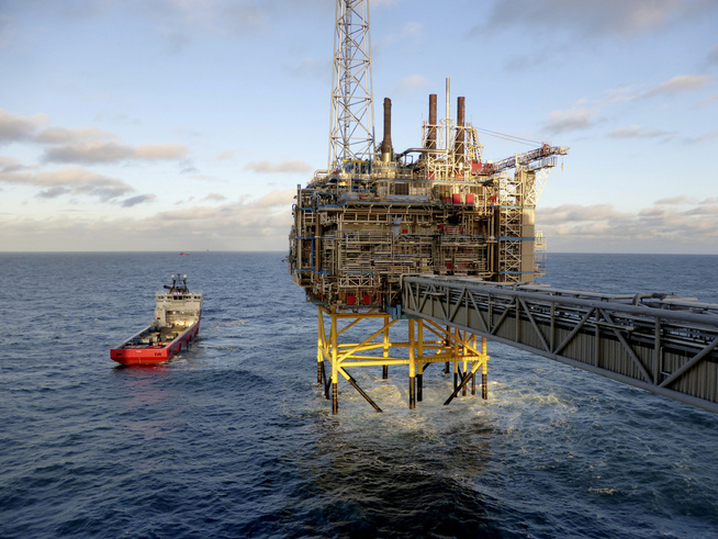 <p><b>SKILTBYTTE:</b> Equinor sier de skal bytte logoer på over 40 installasjoner offshore og 60 kontorbygg i over 40 land. Avbildet er gassplattformen Sleipner T utenfor Stavanger.</p>