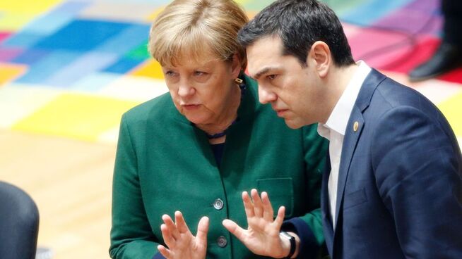 <p><b>MÅ FINNE SAMMEN:</b> Tysklands forbundskansler Angela Merkel og Hellas' statsminister Alexis Tsipras.</p>
