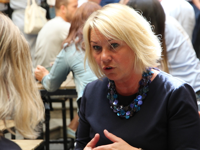 <p><b>TØFFERE TONE:</b> Kommunal- og moderniseringsminister Monica Mæland (H) sier staten skal hente ut gevinster fra digitalisering på tøffere måter i tiden fremover.</p>