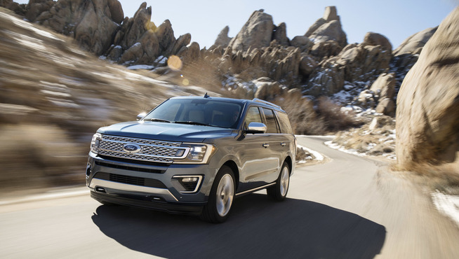  <p><b>CUTTER WEIGHT:</b> This week was the new Ford Expedition are presented. The vehicle contains more aluminum than before, which reduces the weight. Thus, it accommodates more equipment without that the weight increases.</p> 