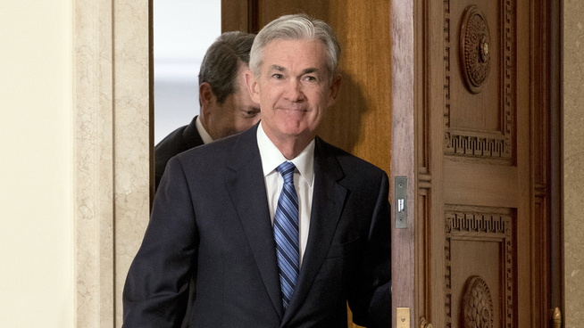 <p><b>HAUK ELLER DUE?</b> Jerome Powell er USAs nye sentralbanksjef. Han holder et skarpt øye med landets inflasjon.</p>