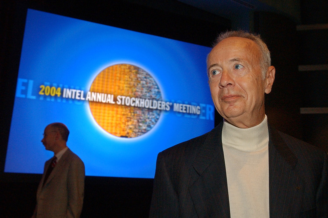 & lt; b & gt; INTEL-Legende: & lt; / b & gt; Andy Grove var Sentral for Intel lenge etter at have gikk BC are toppsjef, og var styreleder fra 1999 til 2005. Dette bildet er fra 2004