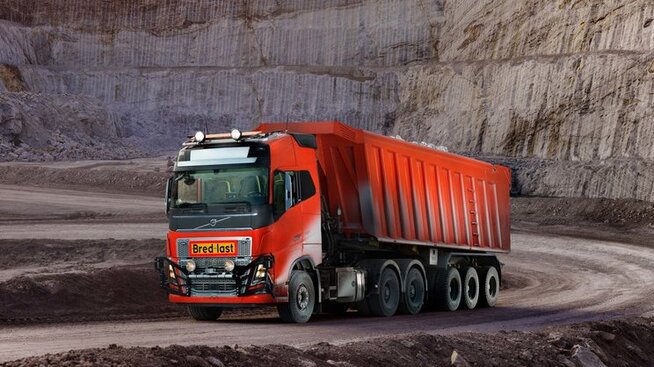 <p><b>TESTET:</b> Volvo har selv lagt ut bilder fra testingen i Nordland.</p>