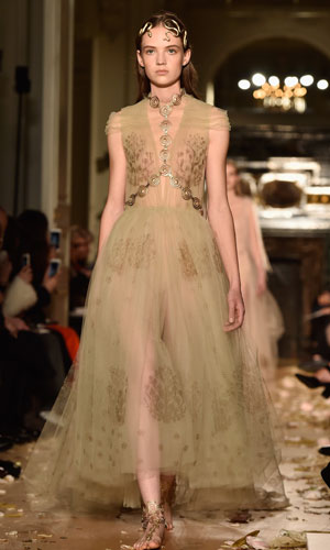 Valentino catwalk 2016