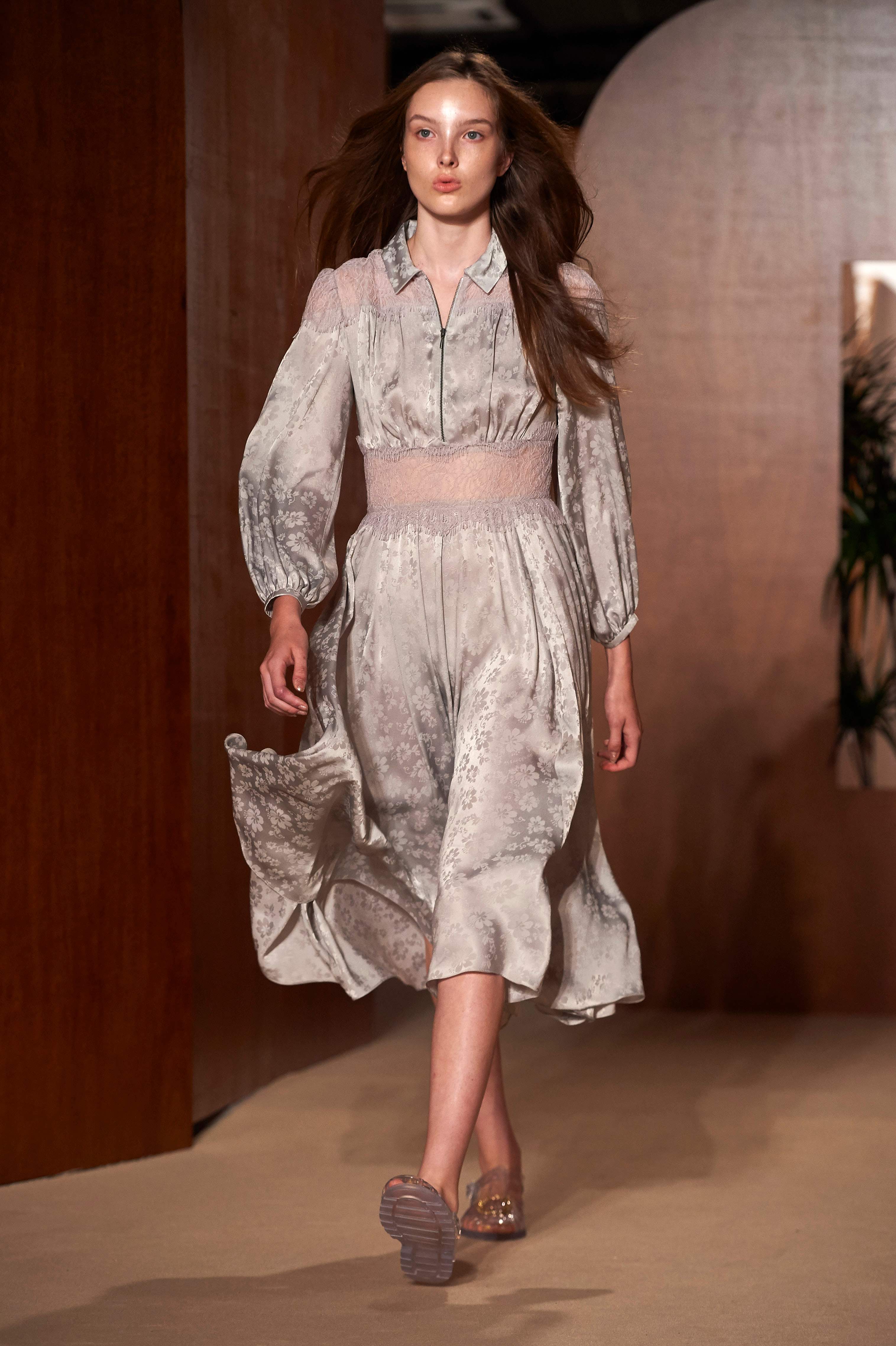 Alexa Chung SS19