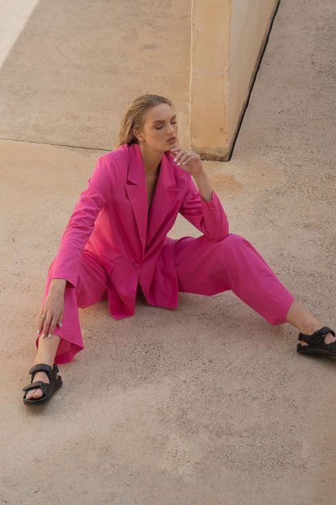 Oversized, rosa blazer