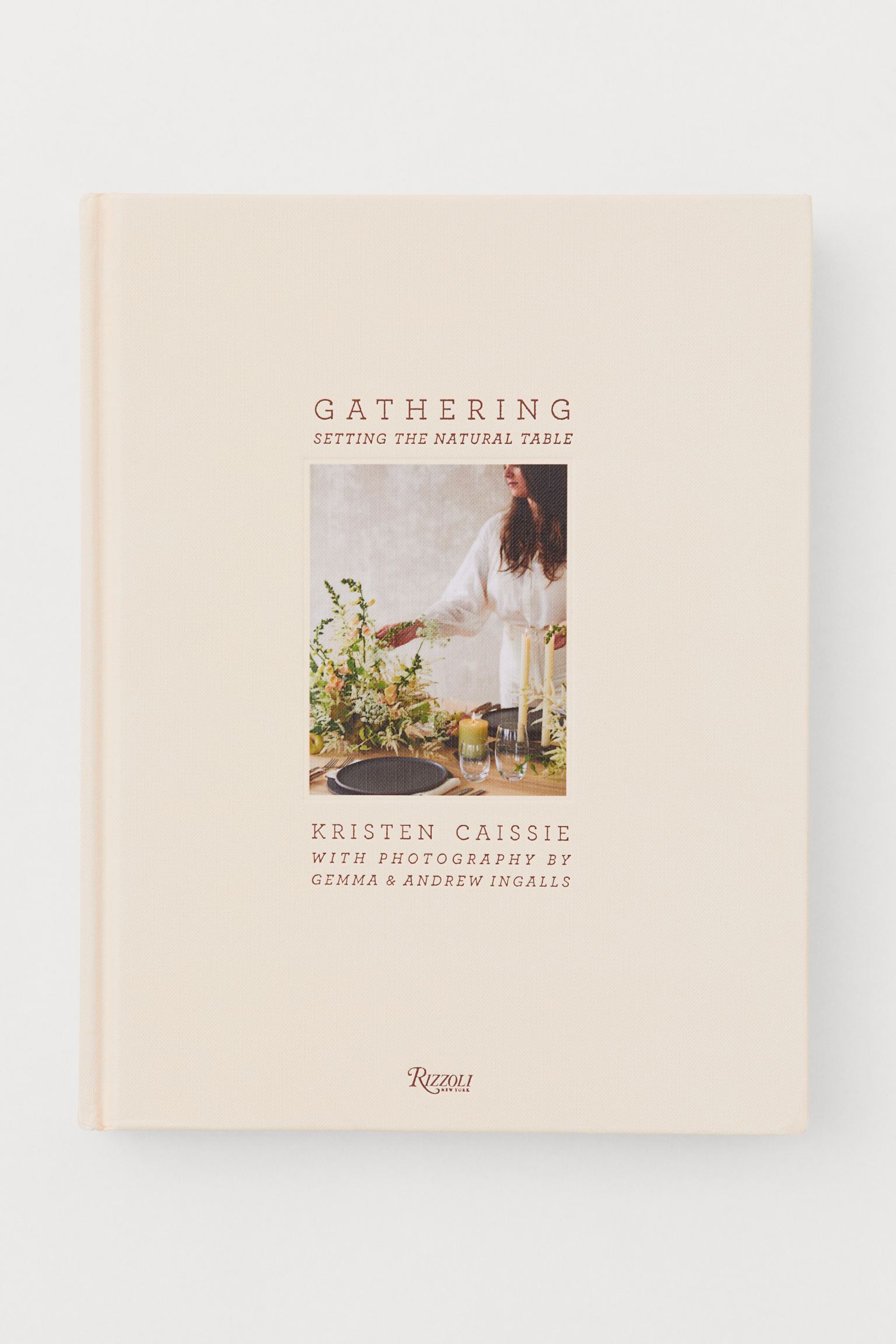 Coffee table book av Kristen Caissie