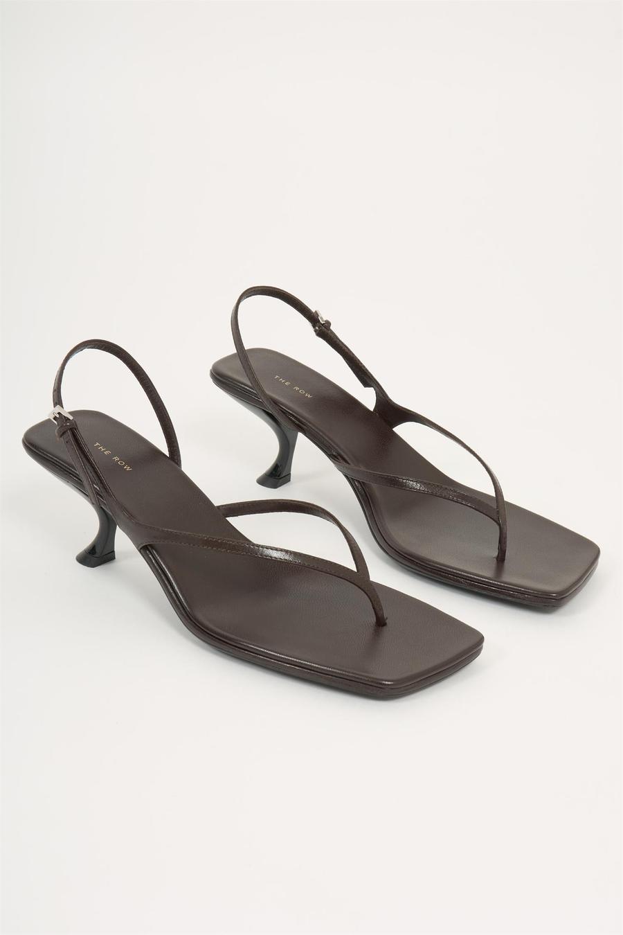 Sandaler i mørkebrunt skinn
