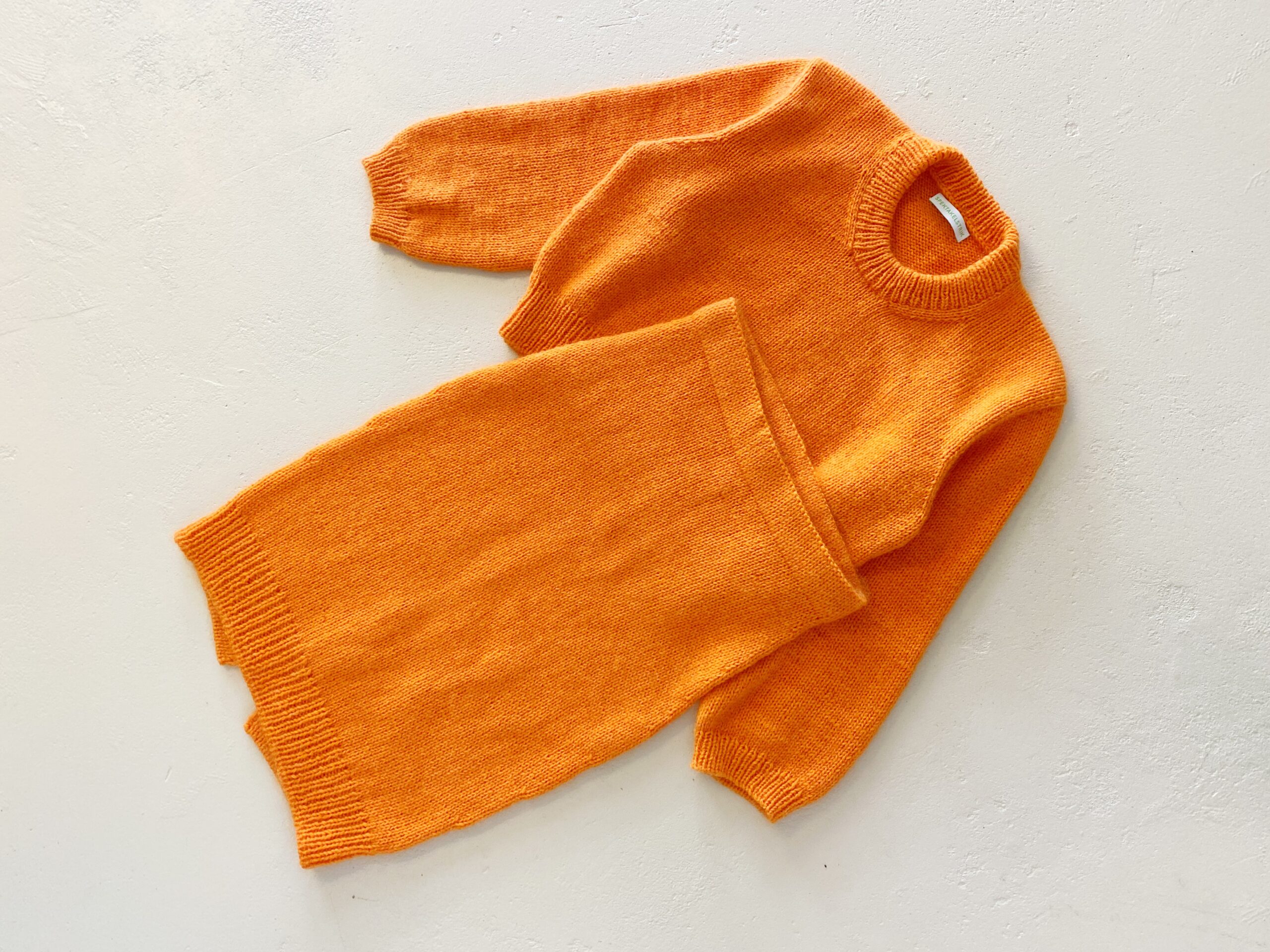 Crew skirt