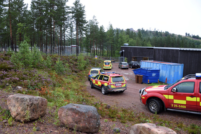 <p/> <p>ANGREPET: En 18 år gammel dyrepasser ble angrepet av bjørn i Orsa dyrepark i Sverige. Dyrepasseren døde senere av skadene.</p>