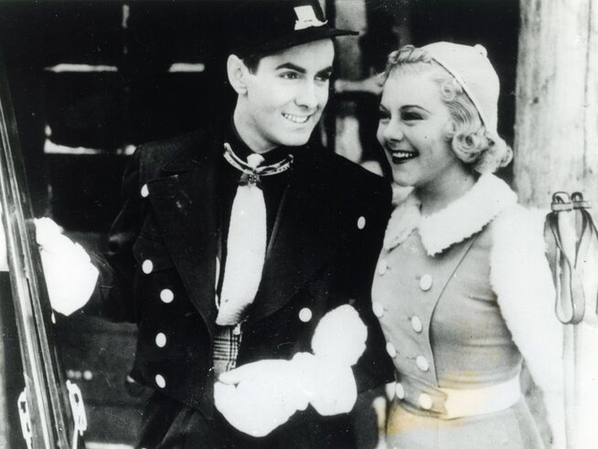 <p>KJÆRESTER OG KOLLEGER: Sonja Henie og Tyrone Power jr. spilte sammen i «Thin Ice» i 1937. Henie skal ha vært forelsket i ham, men Power giftet seg med en fransk skuespiller i 1939.</p>