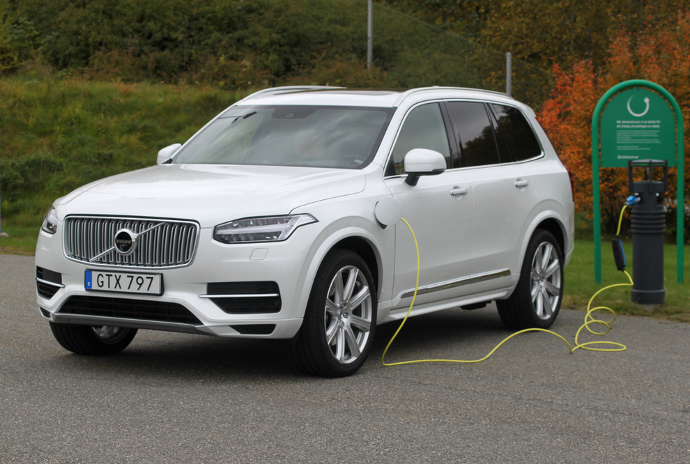 Ladbar Luksus Suv Ned 100 000 Kr Igjen Statsbudsjettet
